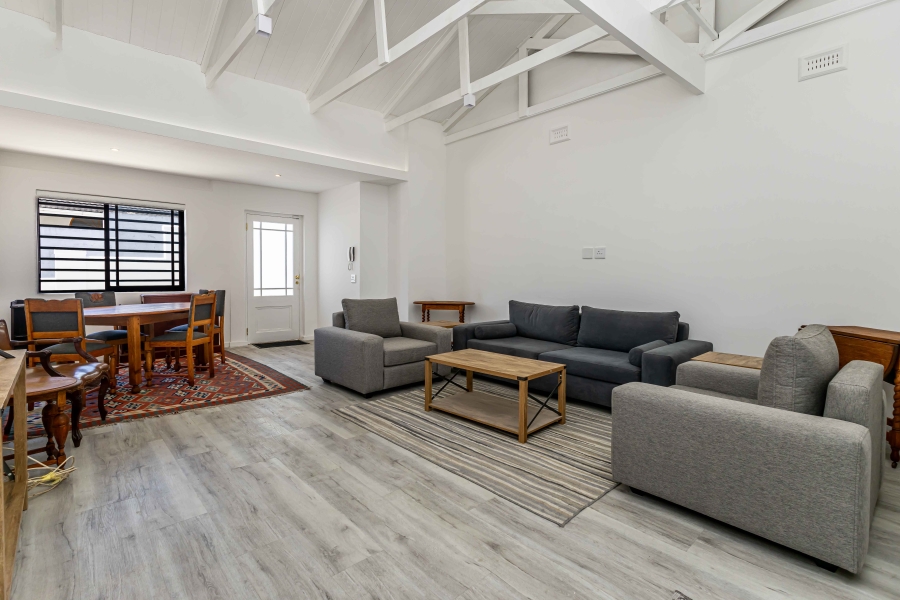 To Let 2 Bedroom Property for Rent in Sea Point Western Cape